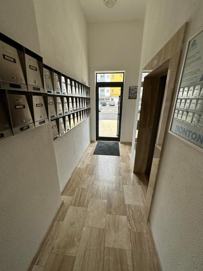 Irina Centre Apartment Подгорица Екстериор снимка