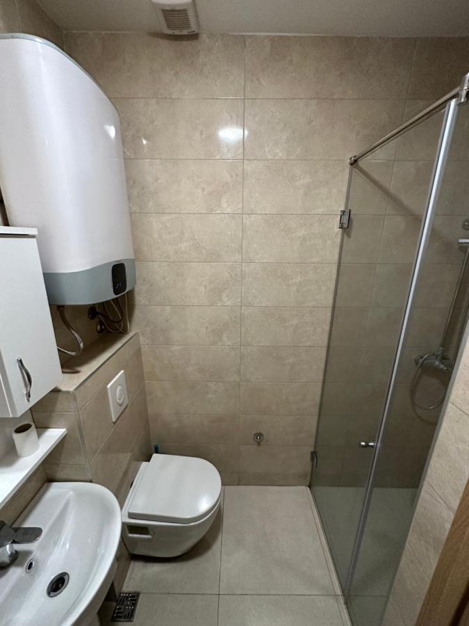 Irina Centre Apartment Подгорица Екстериор снимка